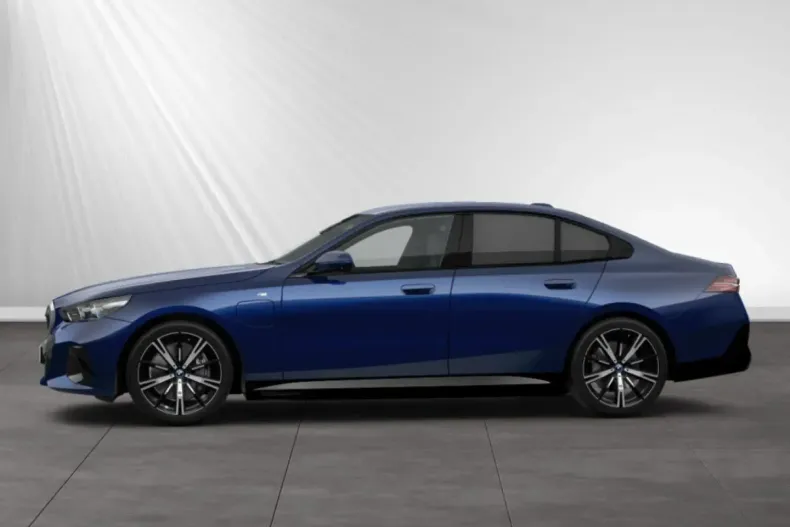 BMW 550 (Seria 5) din 2024 cu 39.100 km - oferta BMW193078 - foto 6