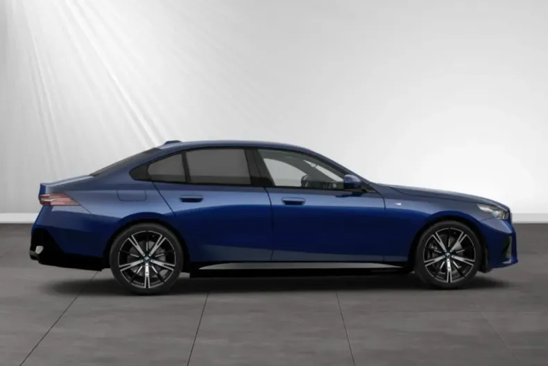 BMW 550 (Seria 5) din 2024 cu 39.100 km - oferta BMW193078 - foto 9
