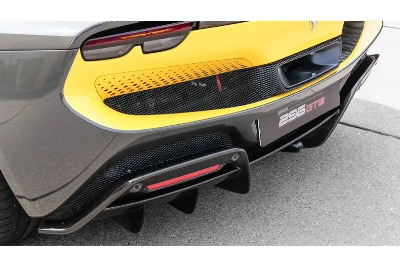 Ferrari 296 GTB din 2022 cu 35.162 km - oferta FER193080 - foto 15