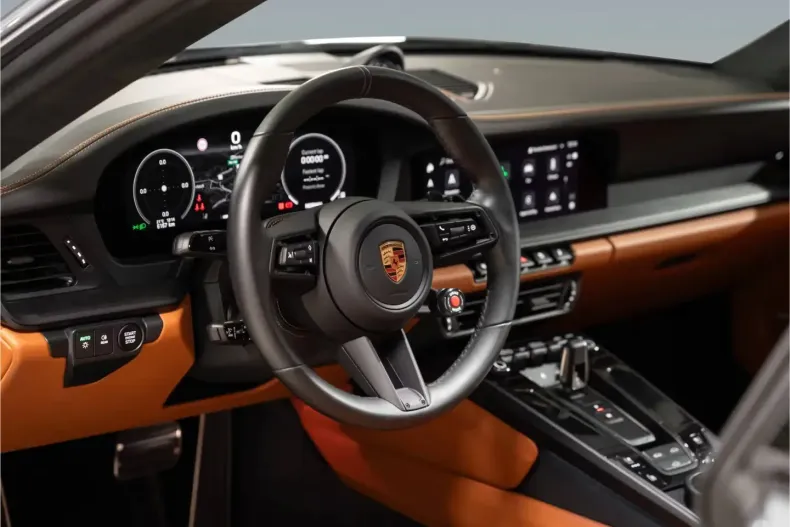 Porsche 911 din 2024 cu 5.200 km - oferta POR193081 - foto 37