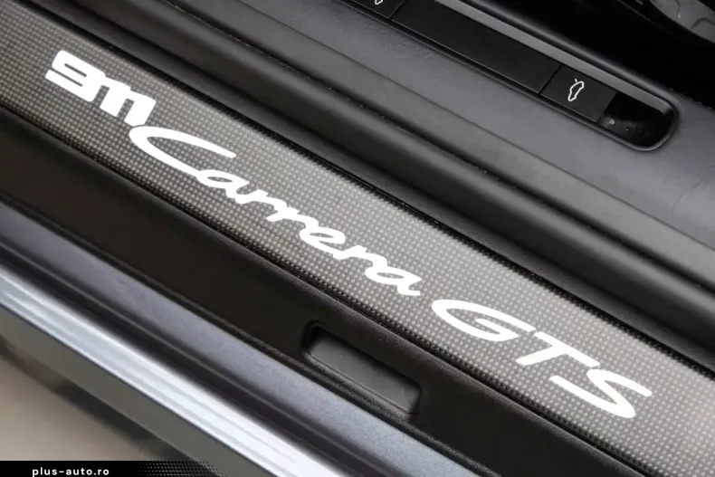 Porsche 992 din 2024 cu 5.006 km - oferta POR193087 - foto 12