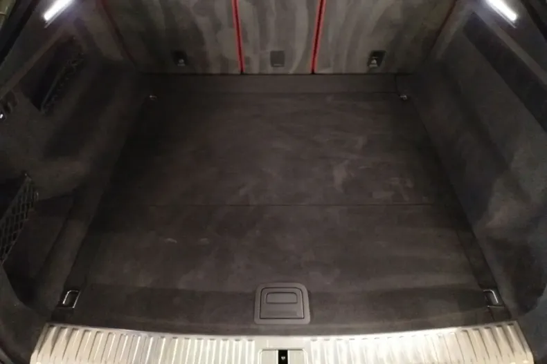 Audi SQ8 din 2023 cu 46.583 km - oferta AUD193088 - foto 5