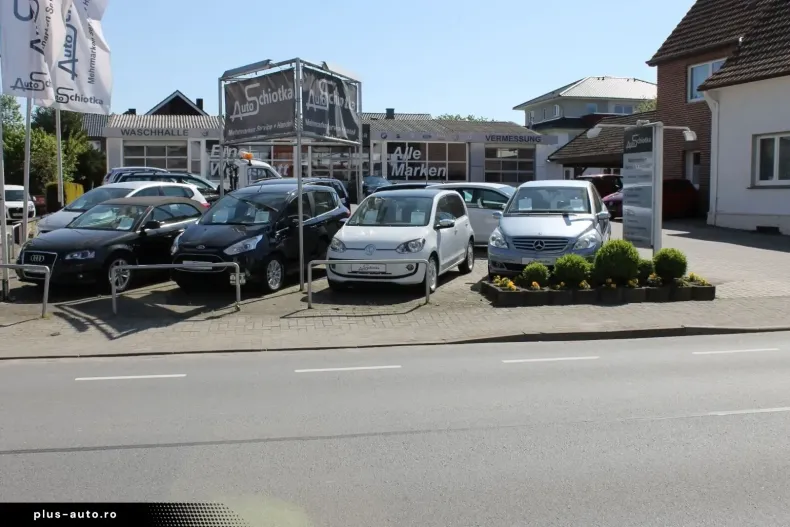 BMW 420d (Seria 4) din 2024 cu 35.700 km - oferta BMW193089 - foto 30