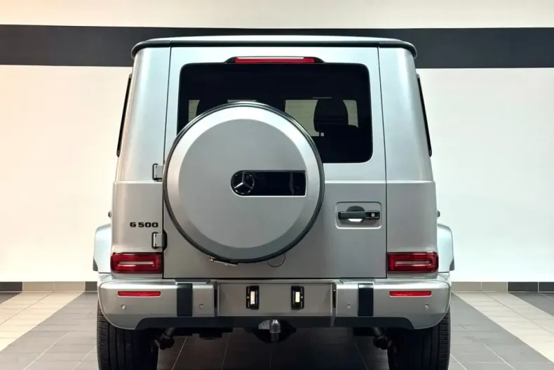 Mercedes-Benz G 500 (Clasa G) din 2023 cu 28.126 km - oferta MER193110 - foto 8