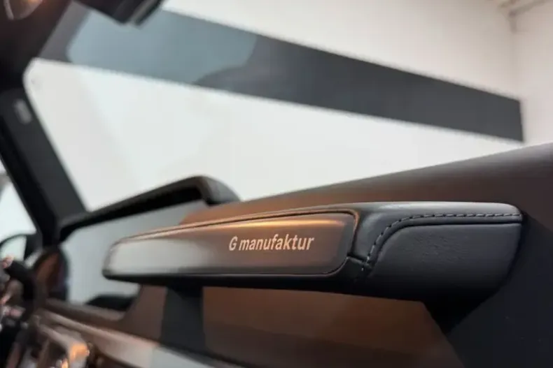 Mercedes-Benz G 500 (Clasa G) din 2023 cu 28.126 km - oferta MER193110 - foto 14