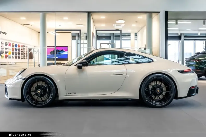 Porsche 992 din 2026 cu 5 km - oferta POR193111 - foto 3