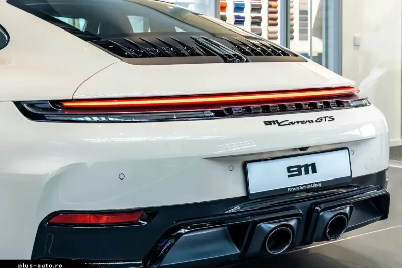 Porsche 992 din 2026 cu 5 km - oferta POR193111 - foto 8