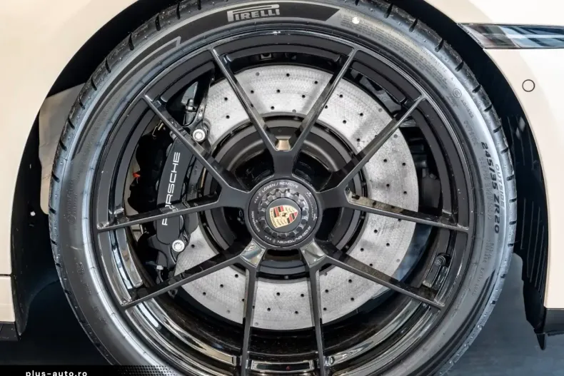 Porsche 992 din 2026 cu 5 km - oferta POR193111 - foto 9