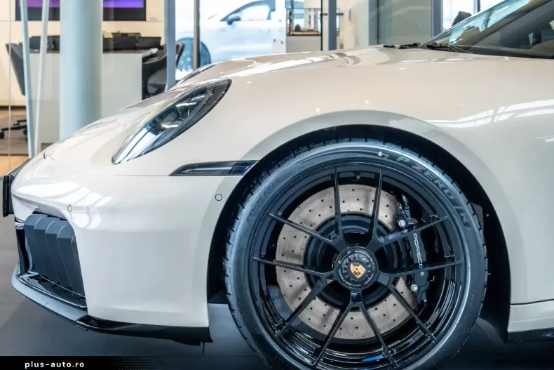 Porsche 992 din 2026 cu 5 km - oferta POR193111 - foto 10