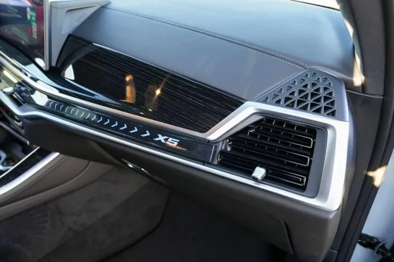 BMW X5 (Seria X) din 2025 cu 17.999 km - oferta BMW193117 - foto 9