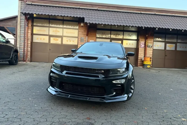 Dodge Charger din 2023 cu 48.900 km - oferta DOD193126 - foto 6