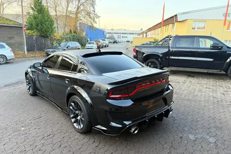Dodge Charger din 2023 cu 48.900 km - oferta DOD193126 - foto 26