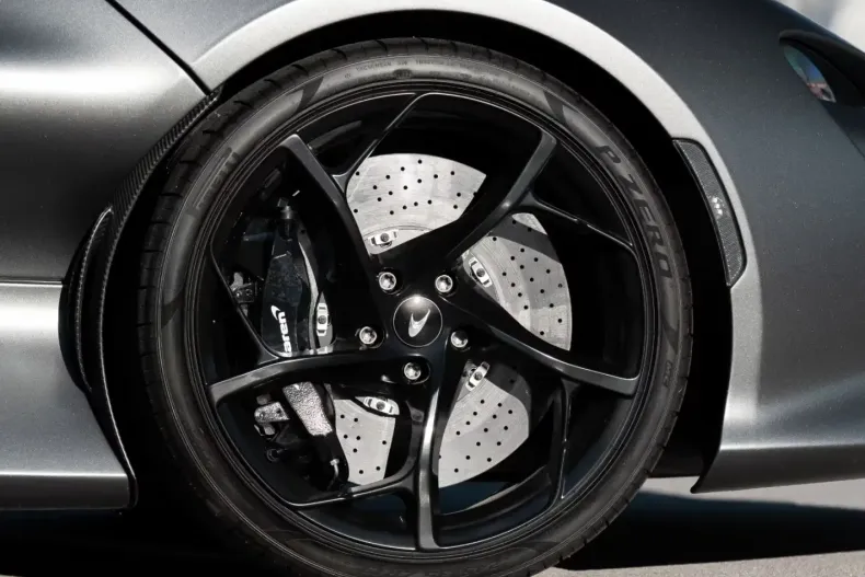 McLaren Senna GTR din 2026 cu 100 km - oferta MCL193127 - foto 9