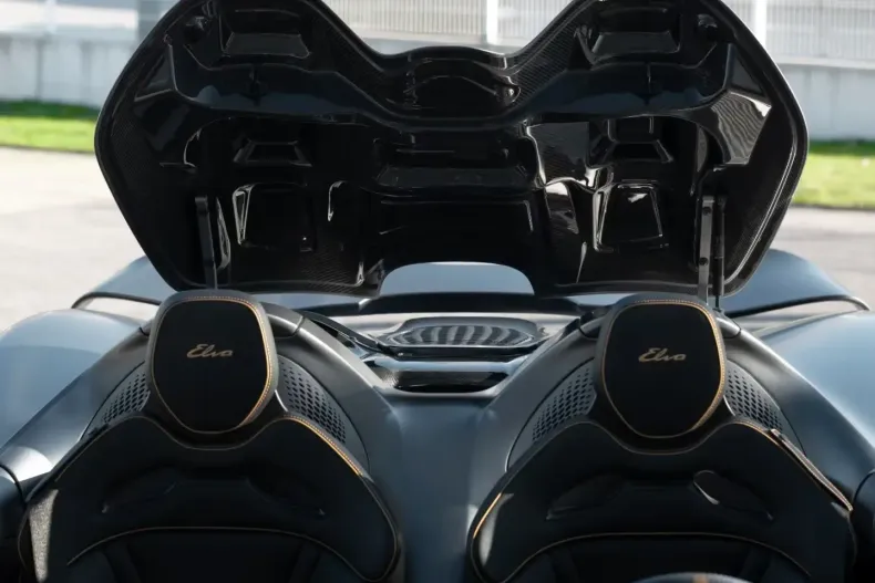 McLaren Senna GTR din 2026 cu 100 km - oferta MCL193127 - foto 10