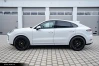 Porsche Cayenne din 2025 cu 25 km - oferta POR193128 - foto 4