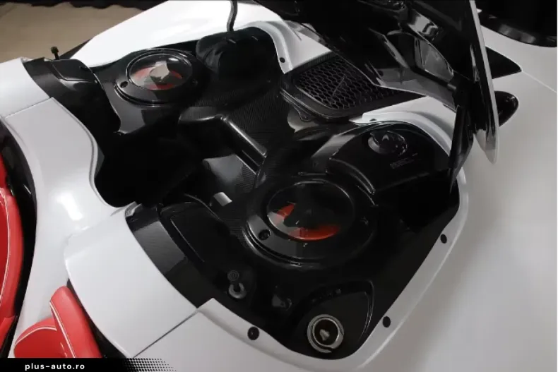 McLaren Elva din 2026 cu 50 km - oferta MCL193131 - foto 17