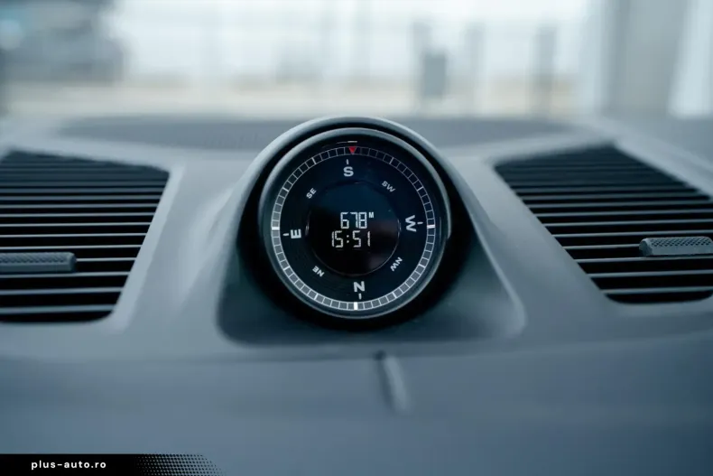 Porsche Cayenne din 2026 cu 25 km - oferta POR193132 - foto 10