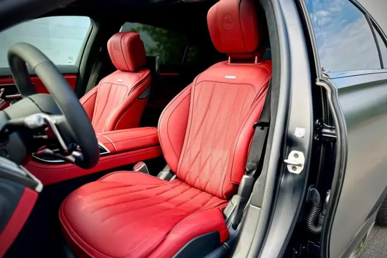 Mercedes-Benz S 63 AMG (Clasa S) din 2024 cu 50 km - oferta MER193133 - foto 5