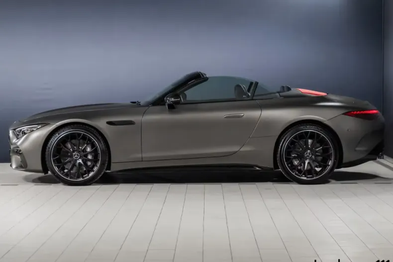 Mercedes-Benz SL 43 AMG (Clasa SL) din 2024 cu 4.422 km - oferta MER193138 - foto 5