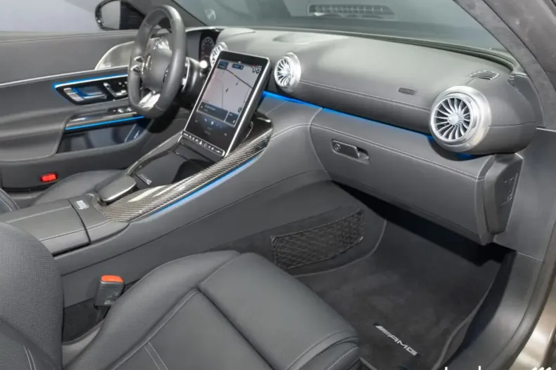 Mercedes-Benz SL 43 AMG (Clasa SL) din 2024 cu 4.422 km - oferta MER193138 - foto 10