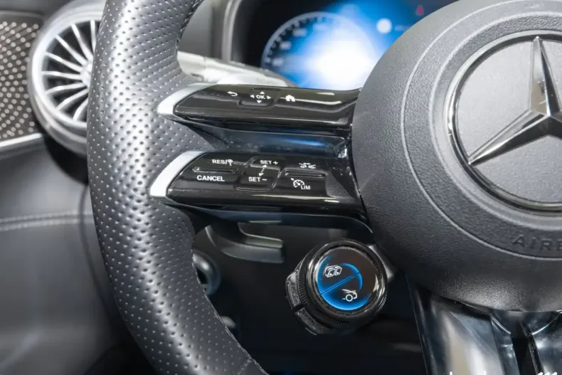 Mercedes-Benz SL 43 AMG (Clasa SL) din 2024 cu 4.422 km - oferta MER193138 - foto 19