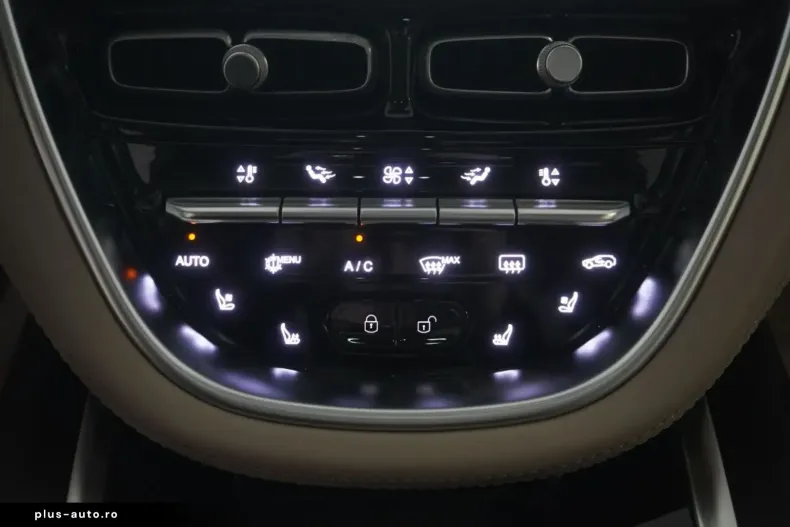 Aston Martin DBX din 2024 cu 13.000 km - oferta AST193140 - foto 15