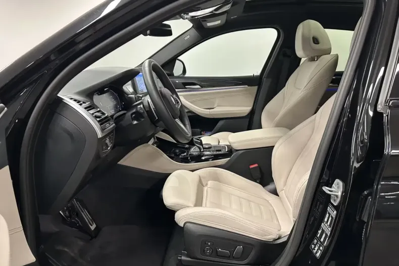 BMW X4 (Seria X) din 2025 cu 12.158 km - oferta BMW193142 - foto 2