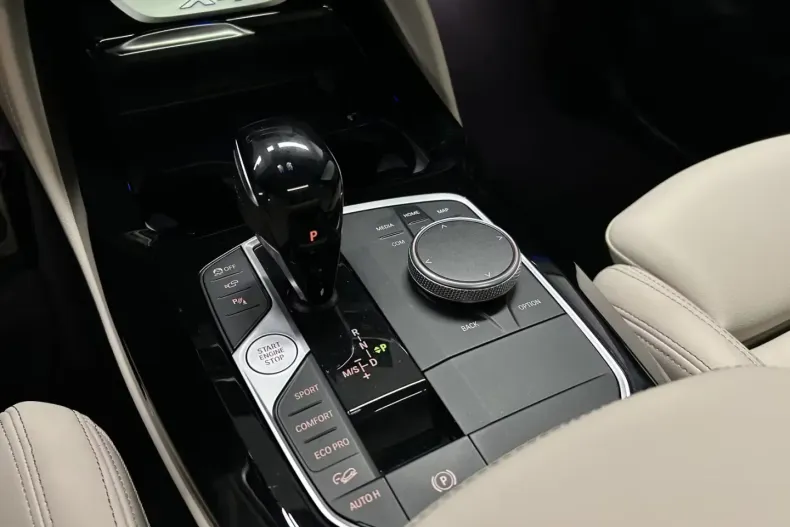 BMW X4 (Seria X) din 2025 cu 12.158 km - oferta BMW193142 - foto 14