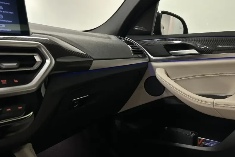 BMW X4 (Seria X) din 2025 cu 12.158 km - oferta BMW193142 - foto 16