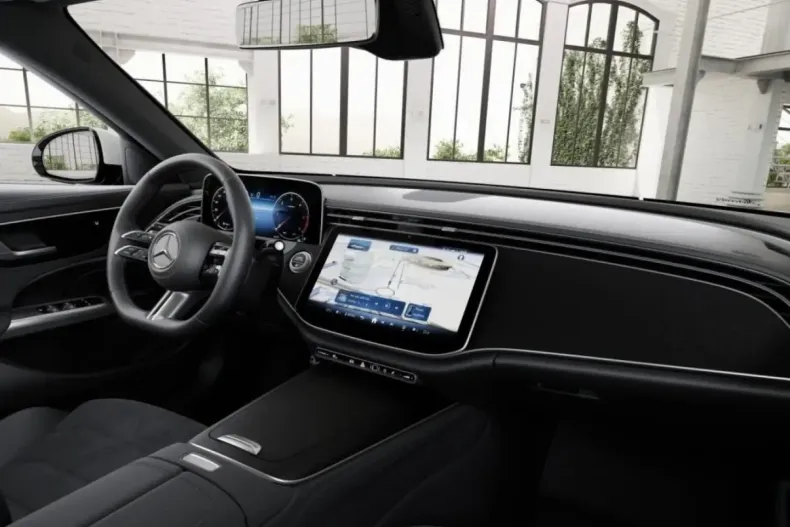 Mercedes-Benz E 220 (Clasa E) din 2024 cu 31.612 km - oferta MER193156 - foto 7