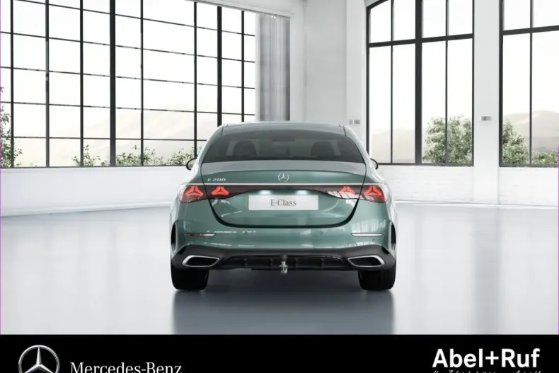 Mercedes-Benz E 200 (Clasa E) din 2024 cu 8.829 km - oferta MER193159 - foto 4