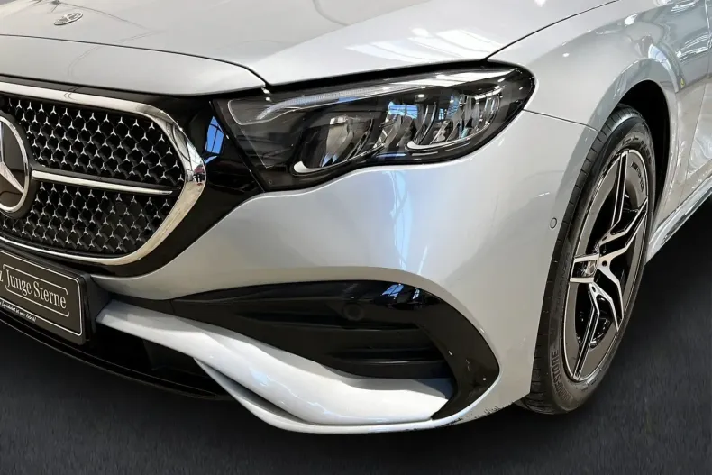 Mercedes-Benz E 300 (Clasa E) din 2024 cu 30.000 km - oferta MER193162 - foto 2