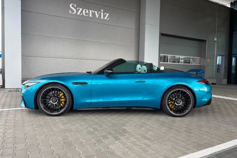 Mercedes-Benz SL 43 AMG (Clasa SL) din 2023 cu 7.700 km - oferta MER193164 - foto 5