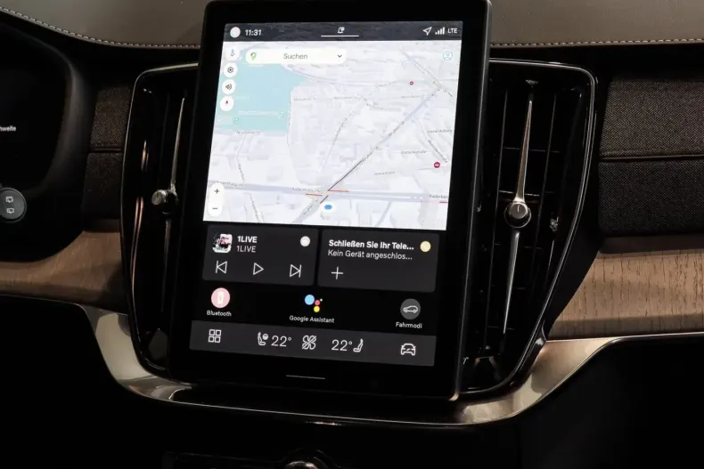 Volvo XC90 din 2025 cu 5.000 km - oferta VOL193171 - foto 7