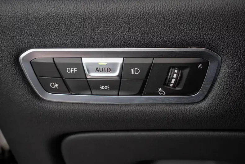 BMW X6 M (Seria X) din 2022 cu 45.376 km - oferta BMW193176 - foto 17