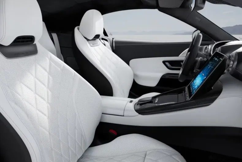 Mercedes-Benz SL 63 AMG (Clasa SL) din 2022 cu 6.000 km - oferta MER193177 - foto 5