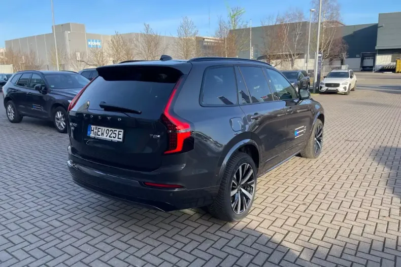 Volvo XC90 din 2026 cu 9.000 km - oferta VOL193180 - foto 4