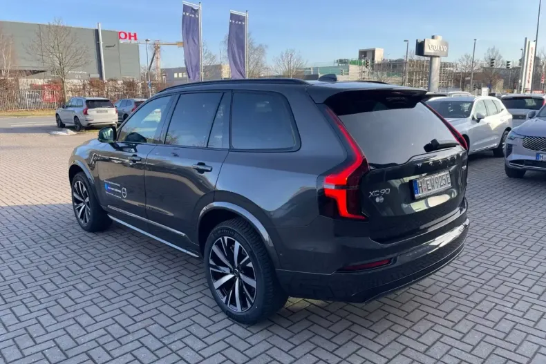 Volvo XC90 din 2026 cu 9.000 km - oferta VOL193180 - foto 9