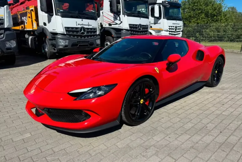 Ferrari 296 GTB din 2024 cu 6.300 km - oferta FER193181 - foto 5