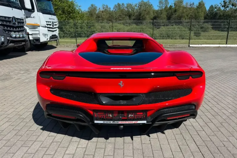 Ferrari 296 GTB din 2024 cu 6.300 km - oferta FER193181 - foto 9