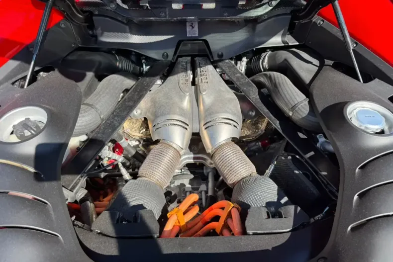 Ferrari 296 GTB din 2024 cu 6.300 km - oferta FER193181 - foto 16