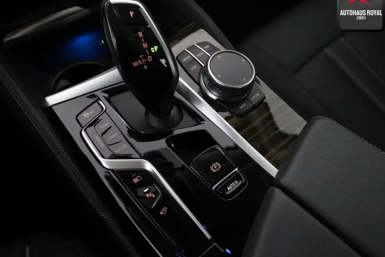 BMW 530 (Seria 5) din 2021 cu 26.224 km - oferta BMW193184 - foto 14