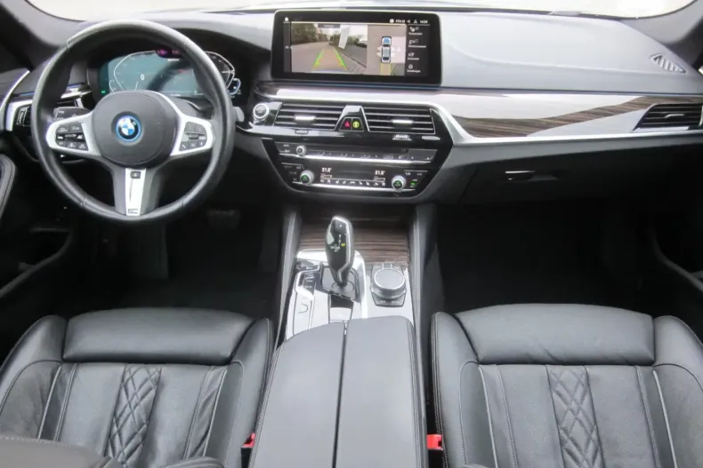 BMW 530 (Seria 5) din 2021 cu 54.400 km - oferta BMW193187 - foto 14