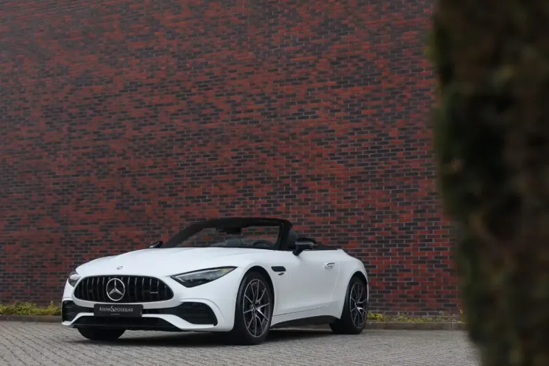 Mercedes-Benz SL 43 AMG (Clasa SL) din 2023 cu 17.035 km - oferta MER193189 - foto 2