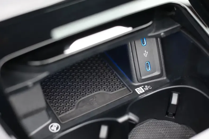 Mercedes-Benz SL 43 AMG (Clasa SL) din 2023 cu 17.035 km - oferta MER193189 - foto 32