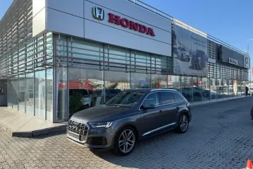 Audi Q7 din 2021 - oferta AUD193191