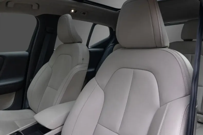 Volvo XC40 din 2021 cu 53.400 km - oferta VOL193200 - foto 5