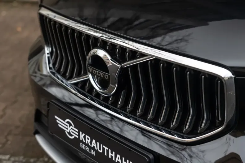 Volvo XC40 din 2021 cu 53.400 km - oferta VOL193200 - foto 13