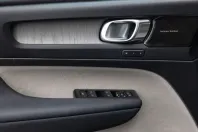 Volvo XC40 din 2021 cu 53.400 km - oferta VOL193200 - foto 18