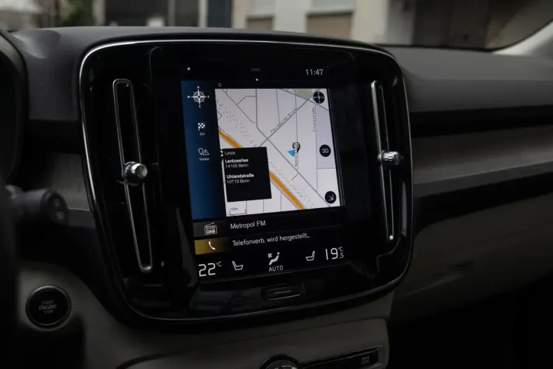 Volvo XC40 din 2021 cu 53.400 km - oferta VOL193200 - foto 28